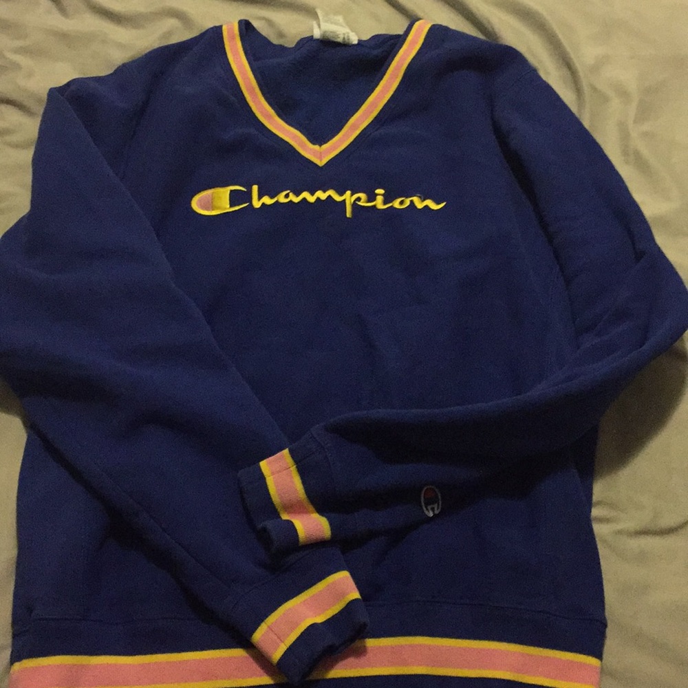 Blue v-crew neck champion
